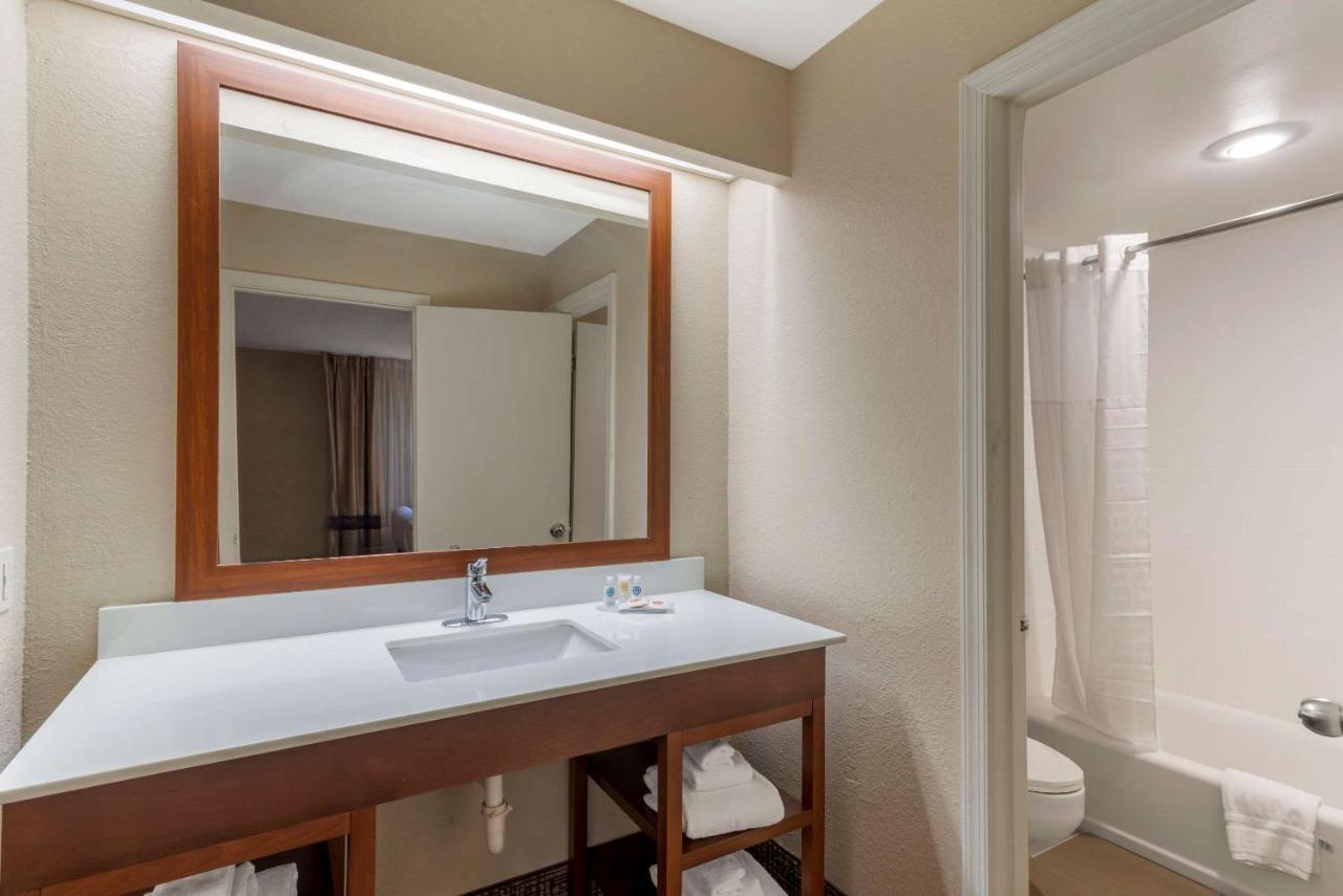 Comfort Inn & Suites - Near Robins Air Force Base Main Gate Warner Robins Exteriör bild
